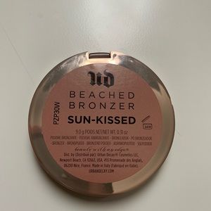 Urban Decay Makeup - SOLD SOLD SOLD!! Urban Decay Beached Bronzer Urban Decay Makeup - SOLD SOLD SOLD!! Urban Decay Beached Bronzer